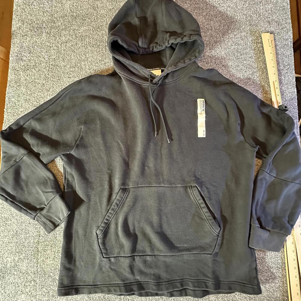 Adidas Classic Gray Hoodie -‎ Perfect for Everyday Wear